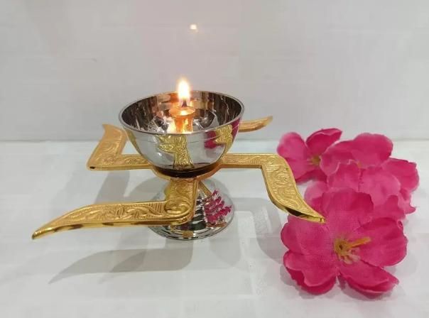 ✨ Om & Swastik Brass Diya 🪔