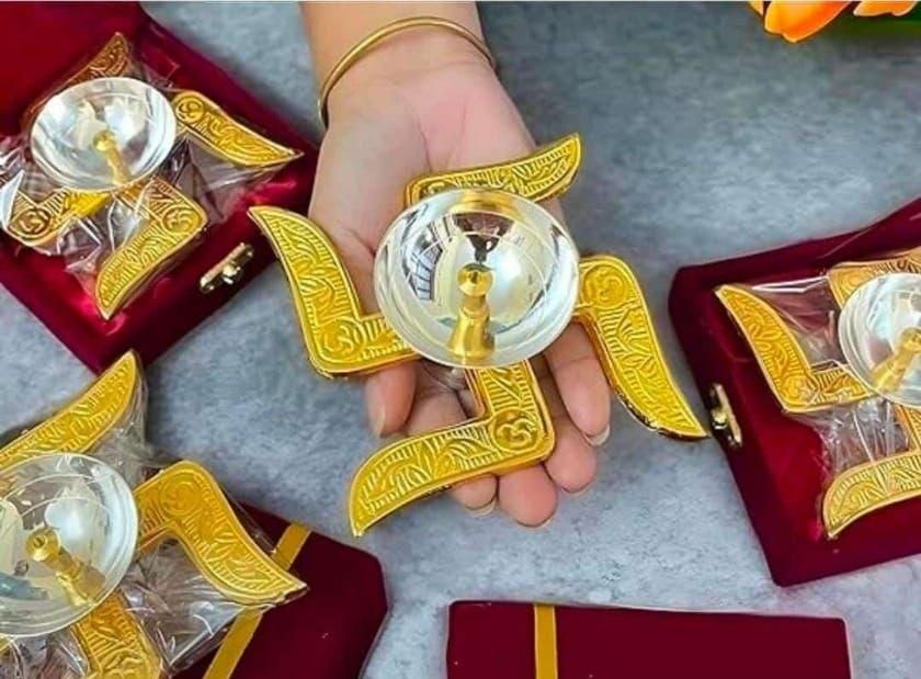 ✨ Om & Swastik Brass Diya 🪔