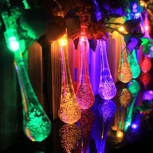 💧 Solar Raindrop String Lights – Eco & Dazzling!