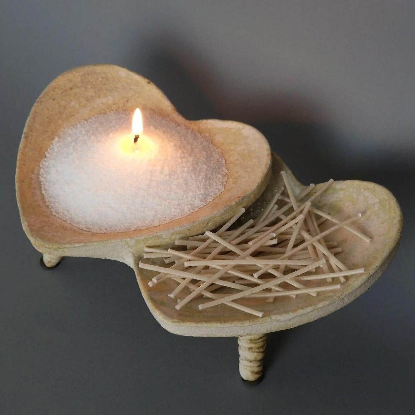 🕯️ DIY Pearl Soy Candles – 50 Wicks Included!