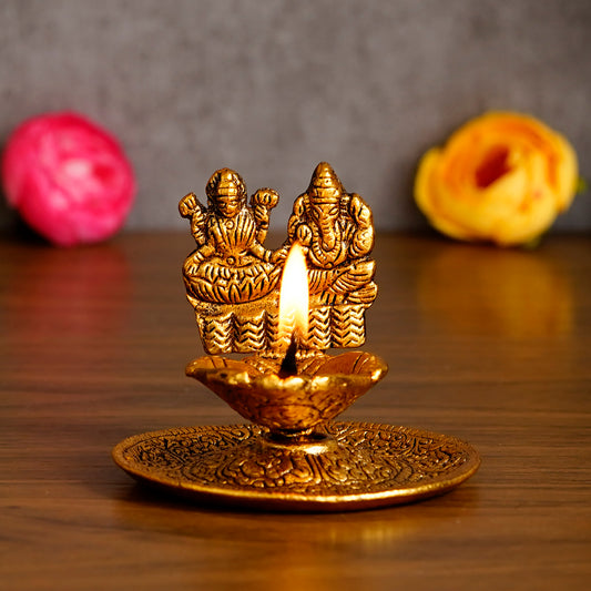 ✨ Lakshmi-Ganesha Golden Diya – Diwali & Pooja 🪔